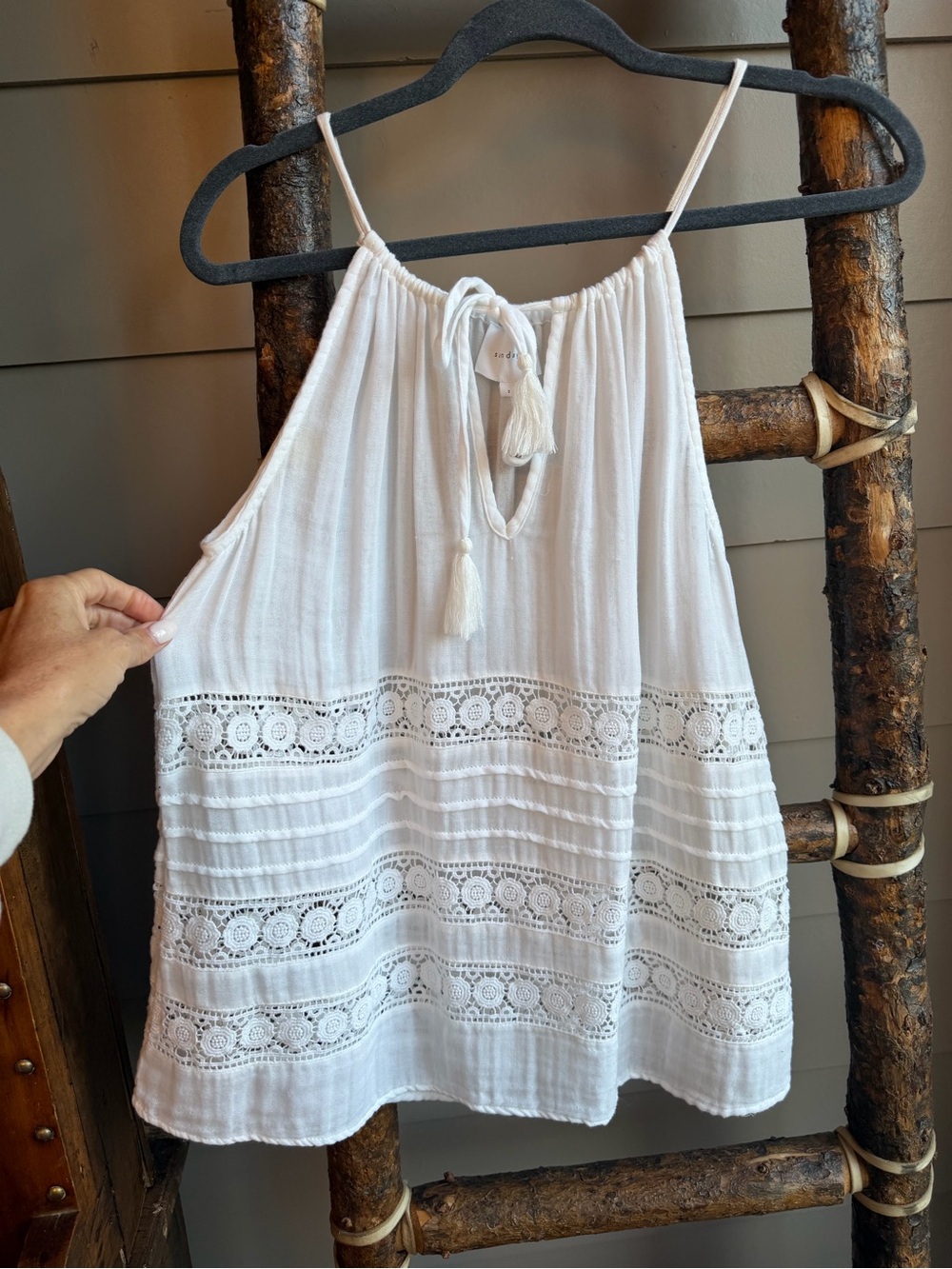 Sundays White Lace-Panel Spaghetti Strap Tank